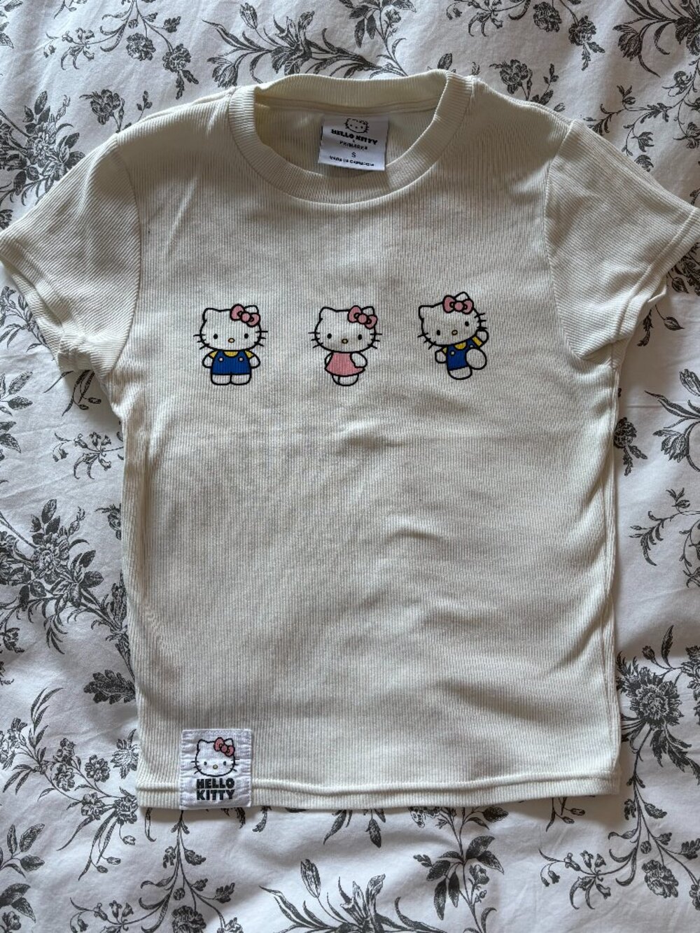 Hello Kitty x Primark baby tee, women's S
